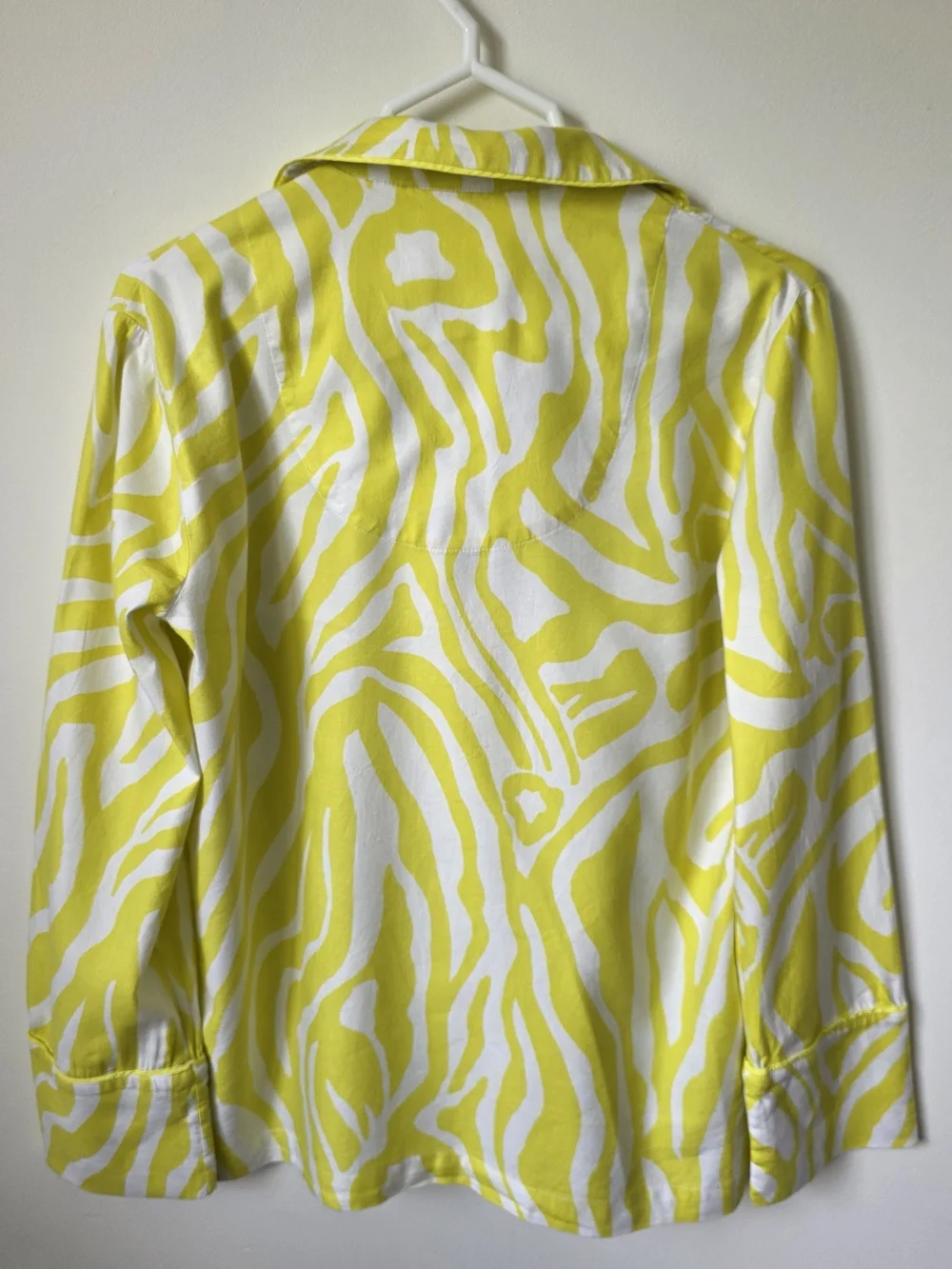 By Anthropologie Zebra Print Flannel Preppy Shirt PJ Top XS Citron Casual Chic - Picture 3 of 10